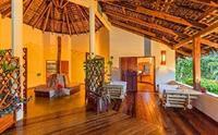 Loharano Lodge Nosy Be Exterior photo